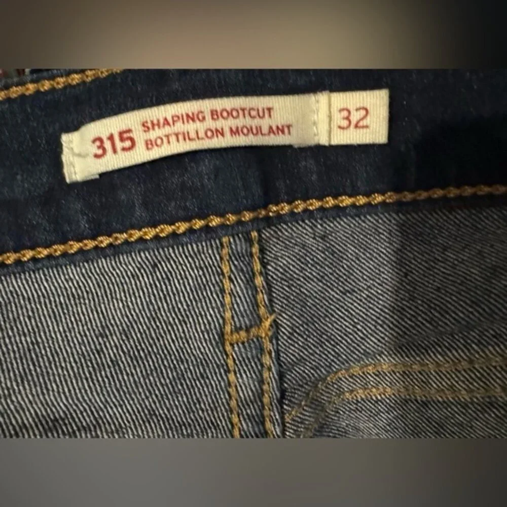 Levi’s Shaping Bootcut 315 Dark wash white stitching denim jeans stretch US32 - Picture 6 of 9